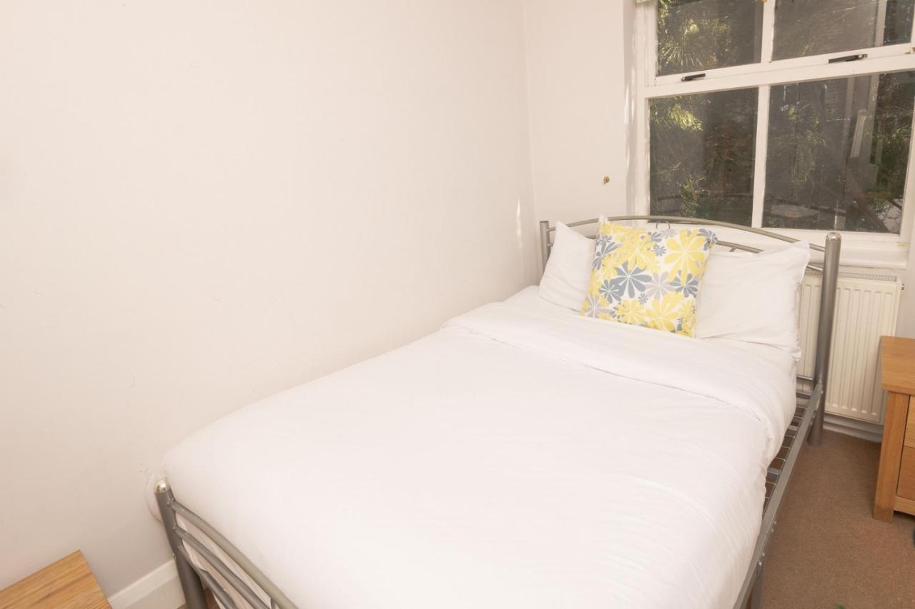The Angel Place Hideaway - Fair 4Bdr House With Terrace London Ngoại thất bức ảnh